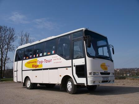 Autobusu īre 30 sēdvietas